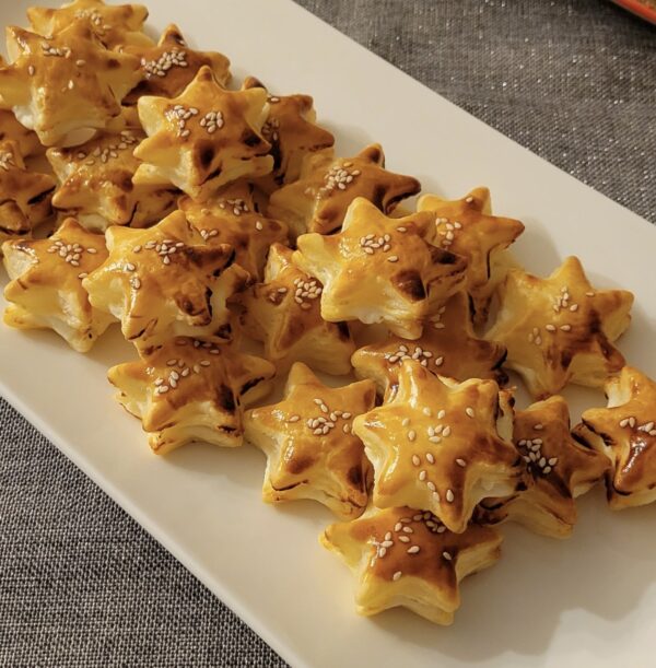 Étoiles Feuilletées au Chèvre Frais