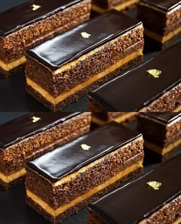 Certainement ! Voici les instructions pour faire le gâteau au chocolat « Opera » avec tous les composants :