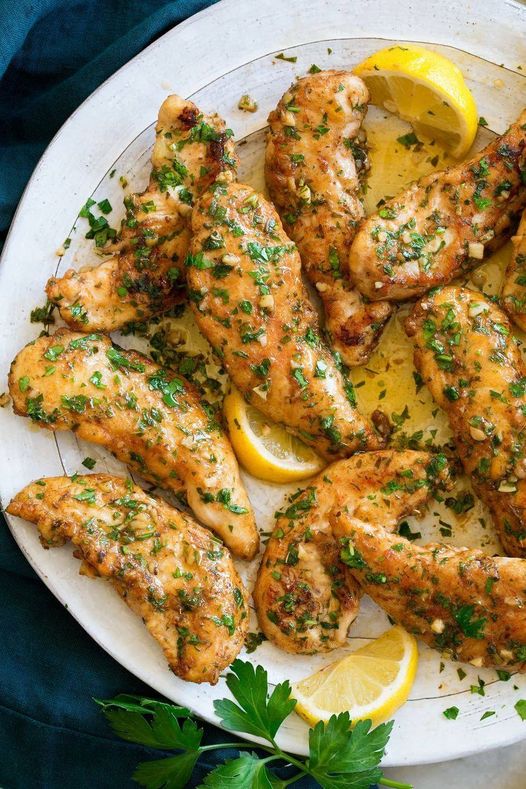 Filets de poulet au beurre citronné