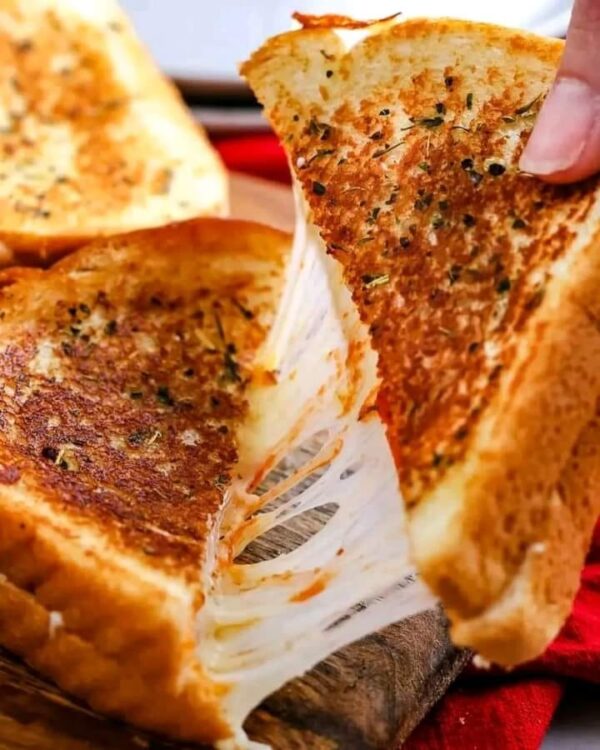 Grilled Cheese façon Pizza
