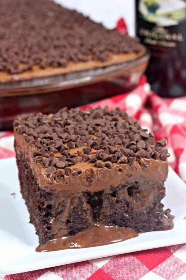 Gâteau Poke au Bailey’s