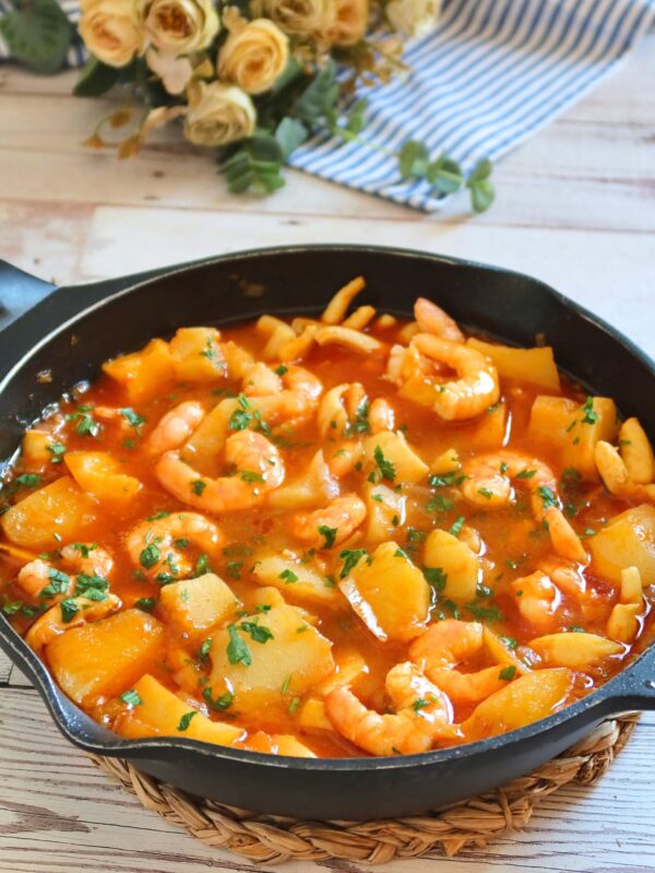 Sepia aux pommes de terre et homards