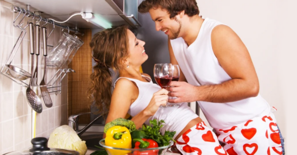 5 simple and inexpensive ways to make a woman happy and only faithful to you