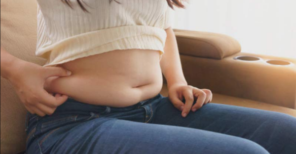 7 Common Mistakes We Make Before Bed That Increase Weight Gain Overnight