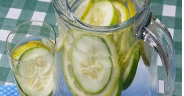 Add 3 ingredients to water to detox the liver and lose weight