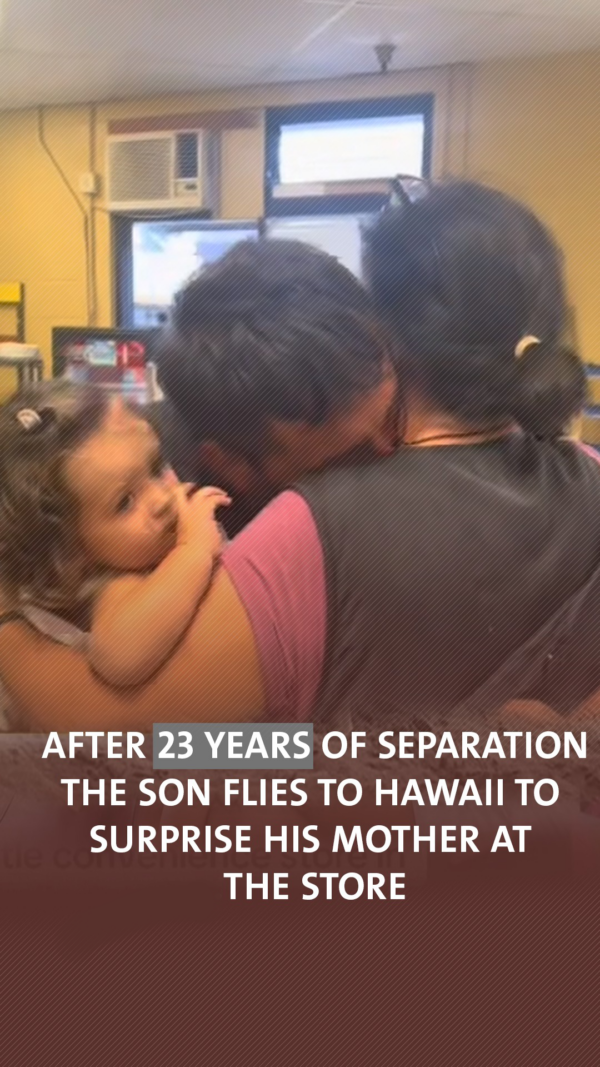 After 23 years of separation, the son flies to Hawaii to surprise his mother at the store