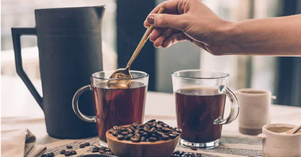 Before you drink tea or coffee in the morning, make sure you do this first to protect your stomach and teeth