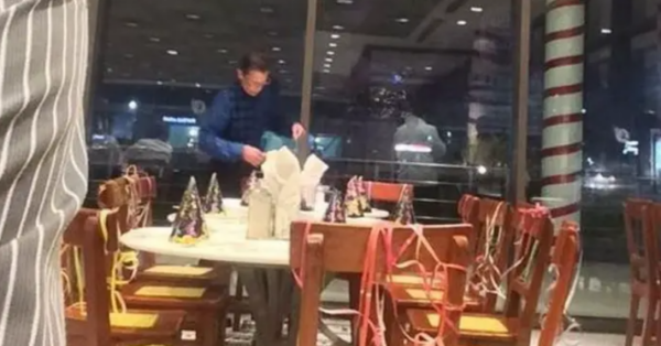 Elderly Man Cries After Family Refuse To Attend His Birthday, Strangers Celebrate With Him