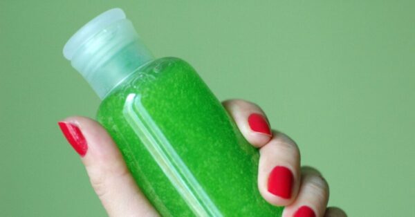 How to make rosemary shampoo