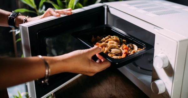 If You Are Reheating These 6 Foods, You Are Actually Turning Them Into TOXIC