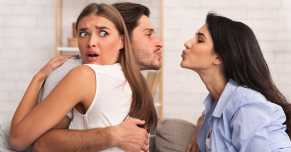 If Your Guy Does These 6 Things, He’s Playing You For A Fool