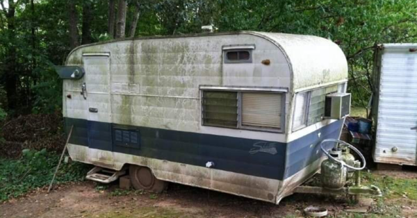Inside his grandparents’ sealed garage, he discovered a 63-year-old caravan