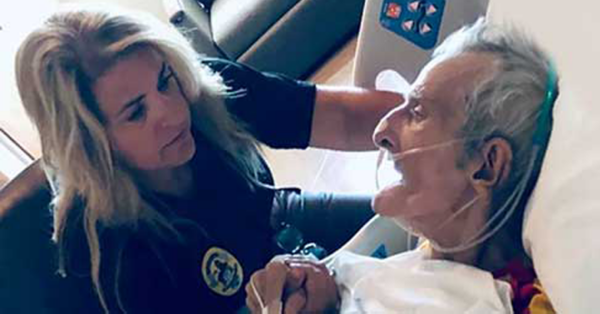 Officer Comforts Dyíng Old Man Who Lived Lonely and Poor Life, Holding His Hand and Telling Him She Loves Him