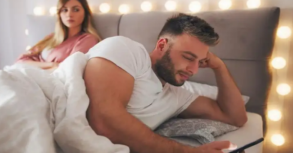 Once your husband does these things, exactly he is thinking about breaking up with you ASAP