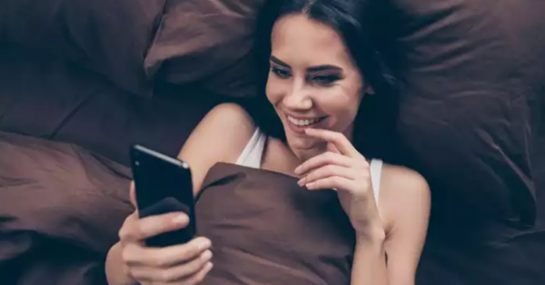 The hottest texts that will turn ON your man instantly