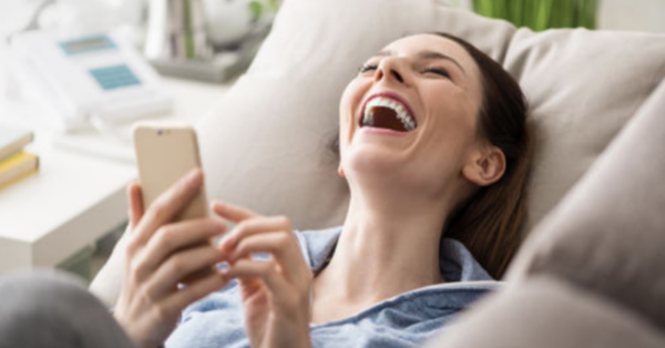 Top lovely text messages that will make your partner smile alone and never forget