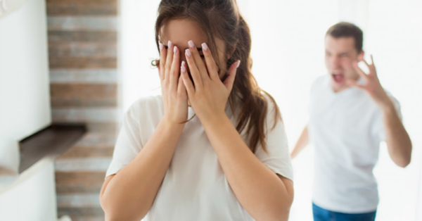 Women only leave the man they have loved immensely when they notice any of these 5 things