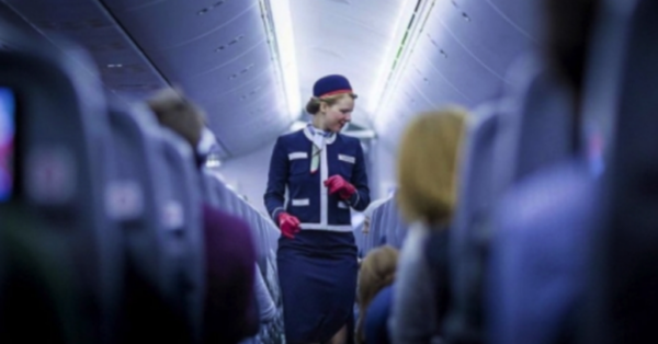 Young girl gets saved on the plane by the flight attendant